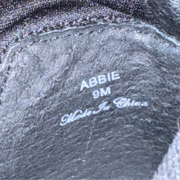 Donald Pliner ABBIE WOMENS SUEDE SQUARE TOE ANKLE BOOTS BLACK Sz 9 Y2K - Picture 13 of 14